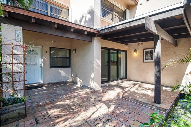 property at 495 W Park Dr