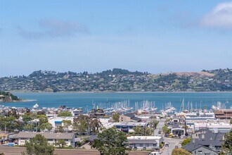 53 Anchorage Rd in Sausalito, CA - Building Photo - Building Photo
