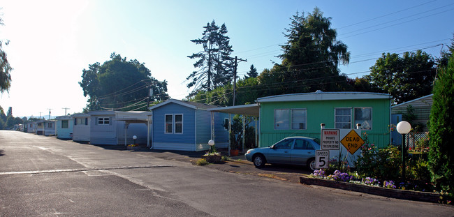 Springlane Mobile Village in Springfield, OR - Building Photo - Building Photo