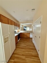 534 Carmel Mesa Dr in Henderson, NV - Foto de edificio - Building Photo