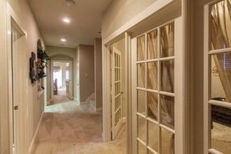 1605 Brook Glen Dr in Euless, TX - Building Photo - Building Photo