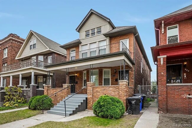 310 Hendrie St in Detroit, MI - Building Photo - Building Photo