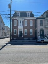 128 High St, Unit 3 in Hanover, PA - Building Photo