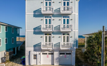 502 N Carolina Beach Ave in Carolina Beach, NC - Building Photo - Building Photo