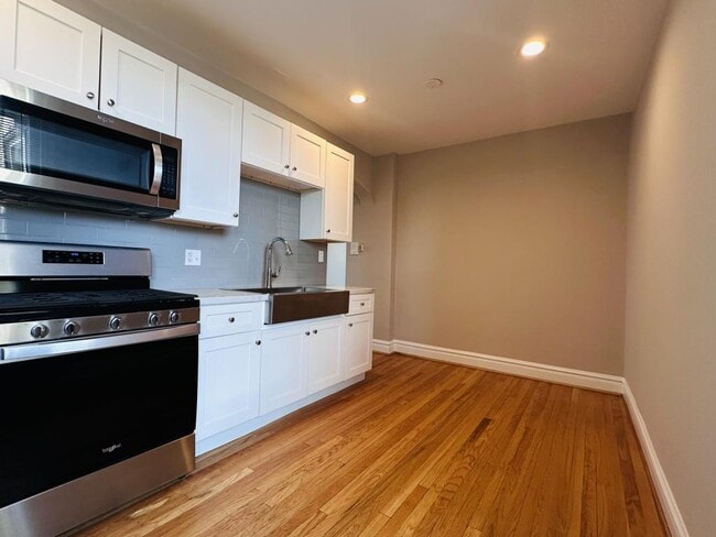 3359 W 61st Pl in Chicago, IL - Building Photo - Building Photo