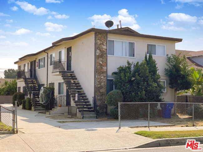 property at 1324 W 36th St