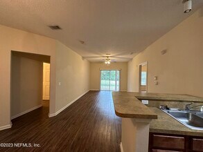 3620 Kirkpatrick Cir-Unit -4 in Jacksonville, FL - Building Photo - Building Photo