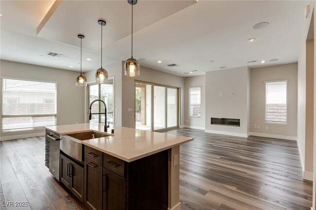 property at 3019 Sierra Juniper Ct
