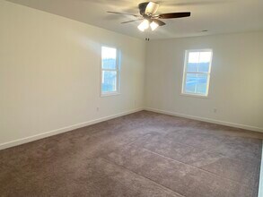 1014 Middlebrook Ave in Staunton, VA - Building Photo - Building Photo