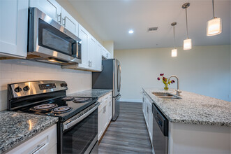 The Park on 56th in Tampa, FL - Building Photo - Interior Photo