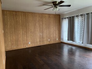 3631 Decamp Dr in Indianapolis, IN - Building Photo - Building Photo