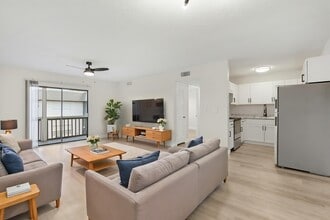 The Enclave at 3726 in Ft. Myers, FL - Building Photo - Building Photo