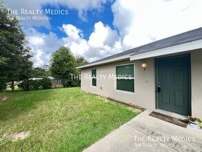 8106 Juniper Rd in Ocala, FL - Foto de edificio - Building Photo