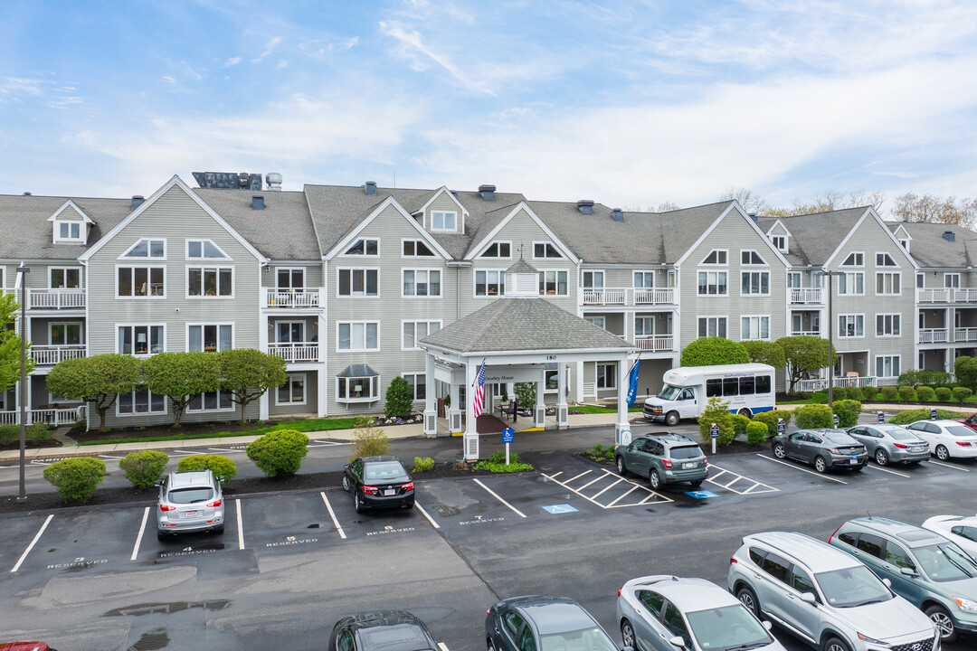 New Pond Village in Walpole, MA - Building Photo