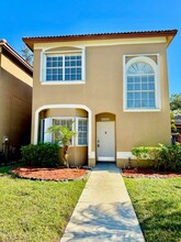 16257 Emerald Cove Rd in Weston, FL - Building Photo - Building Photo