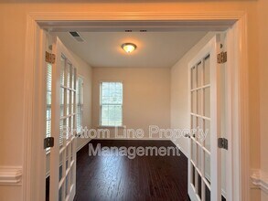 4074 Whittier Ln in Tega Cay, SC - Building Photo - Building Photo