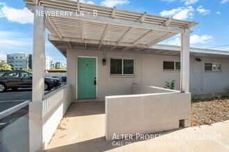 1405 S Newberry Ln in Tempe, AZ - Building Photo - Building Photo
