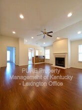 3253 Royal Troon Rd in Lexington, KY - Building Photo - Building Photo