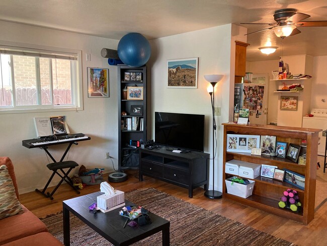 430 Alpert Ave in Fort Collins, CO - Building Photo - Building Photo