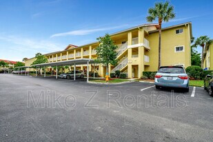 8297 Key Royal Ln in Naples, FL - Building Photo