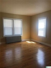 3031 S 2nd St in Hokendauqua, PA - Building Photo - Building Photo