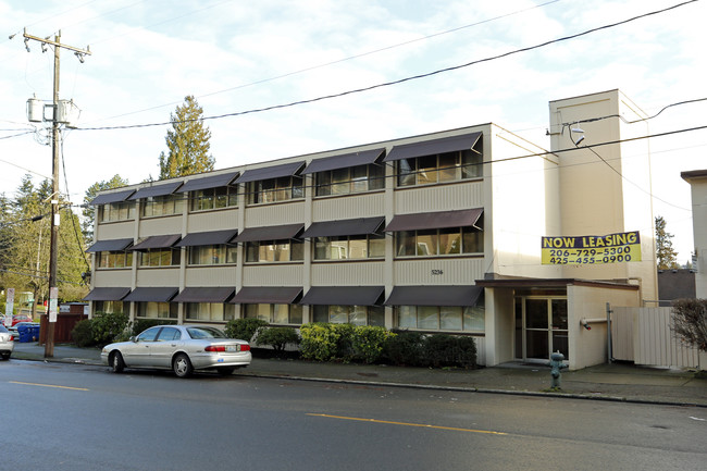 University View in Seattle, WA - Foto de edificio - Building Photo