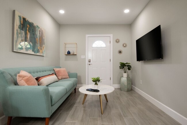 1158 7th St S in Safety Harbor, FL - Building Photo - Building Photo