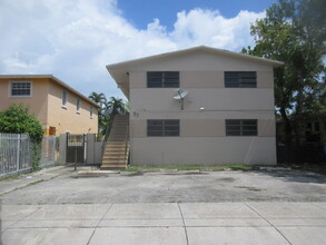 93 NE 59th St in Miami, FL - Building Photo - Building Photo