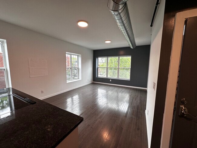 27 Wilson Ave, Unit D in Columbus, OH - Building Photo - Building Photo