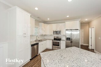 203 Preserve Dr in Newnan, GA - Building Photo - Building Photo