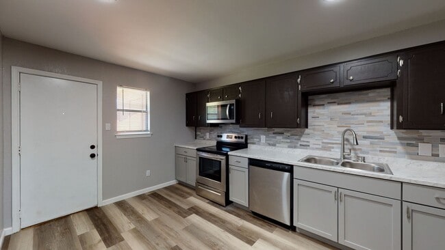 209 W Dove Ln in Harker Heights, TX - Building Photo - Building Photo