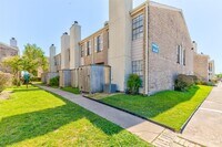 14600 Fonmeadow Dr photo'