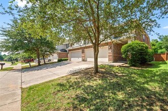1415 Ravenwood Dr in Mansfield, TX - Building Photo - Building Photo