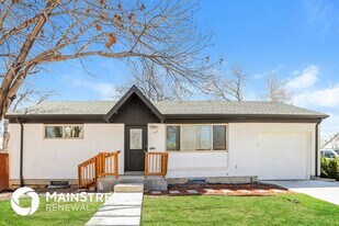 1344 Elmer Dr in Northglenn, CO - Building Photo