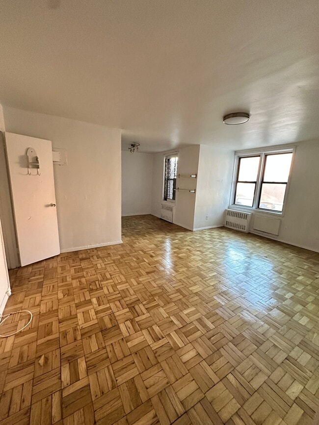 property at 2534 Crescent St