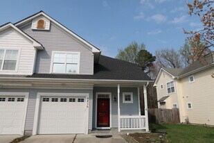 5816 Reon Ct in Virginia Beach, VA - Building Photo