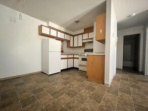 45669 McIntosh Drive110 in Chilliwack, BC - Building Photo - Building Photo