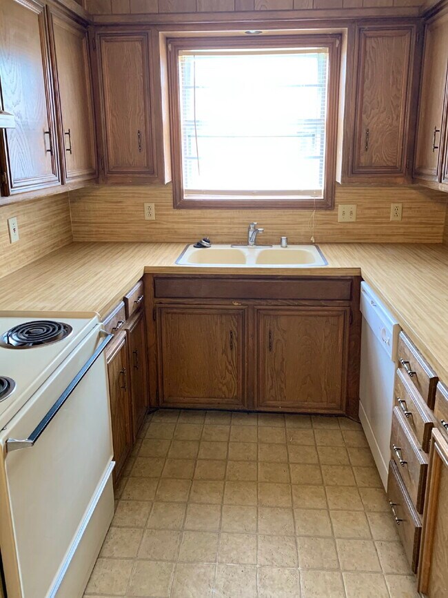 6411 York Dr in Lubbock, TX - Building Photo - Building Photo