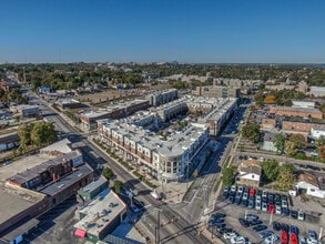 University Station in Norwood, OH - Foto de edificio - Building Photo
