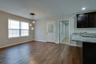 555 Cainsville Rd in Lebanon, TN - Building Photo - Building Photo