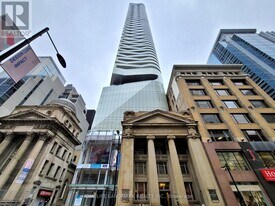 197 Yonge St in Toronto, ON - Building Photo