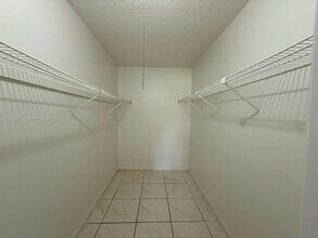 2018 NW 43 Terrace in Lauderhill, FL - Building Photo - Building Photo