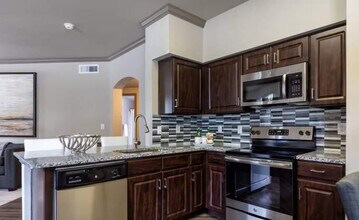 2109 Sawdust Rd in The Woodlands, TX - Building Photo - Building Photo