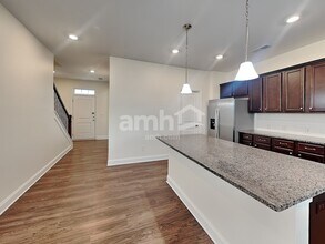 160 Twin River Dr in Mooresville, NC - Building Photo - Building Photo