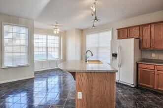 512 Texanna Way in Holly Springs, NC - Building Photo - Building Photo