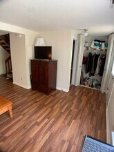 4210 Sterlingworth Dr in Raleigh, NC - Foto de edificio - Building Photo