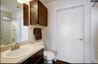 11900 Lima Dr in Manor, TX - Building Photo - Building Photo
