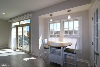 13539 Flowerfield Dr in Rockville, MD - Building Photo - Building Photo