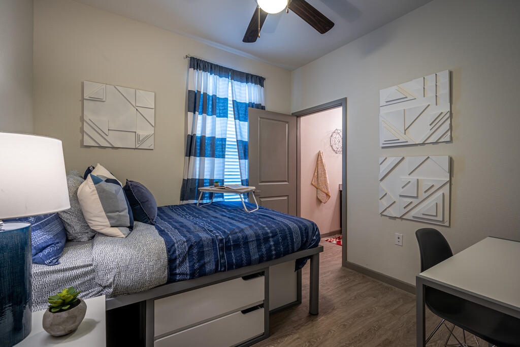 Altitude, A Prosper Community (Student) Apartments in Houston, TX ...