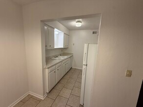 Peartree Apartments in Oklahoma City, OK - Building Photo - Building Photo